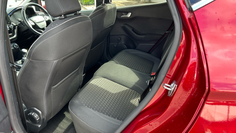 Ford Fiesta 1.0 EcoBoost Titanium 5dr Petrol Hatchback